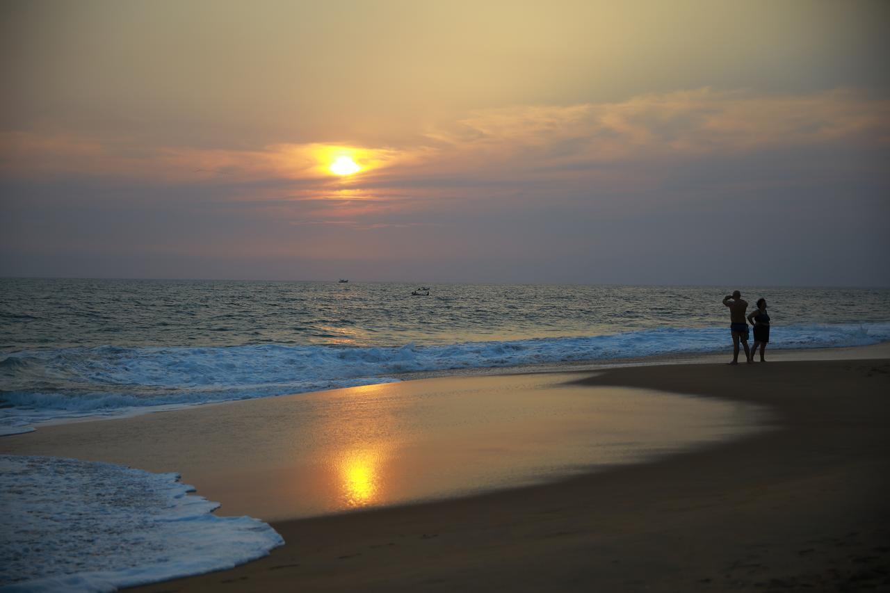 Nikki'S Nest Hotel Vizhinjam Exterior photo